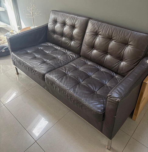 Black leather chesterfield - black,
