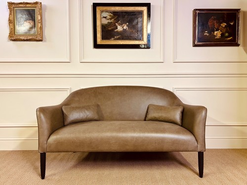 James newington two seater - newington,