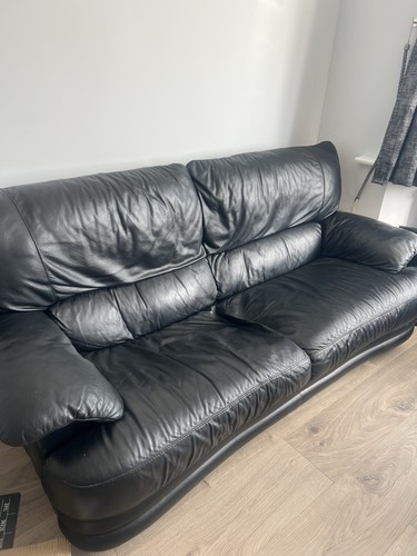 Black leather seater - black,