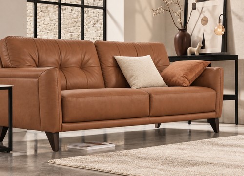 World leather uno seater - 2,
